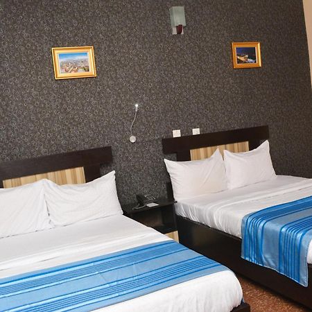 Atican Beach Hotel Lagos Eksteriør billede